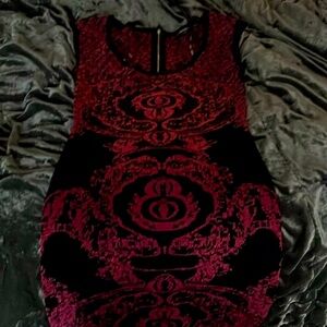 VALENTINES DAY XOXO SEXY DRESS Medium form fitting
